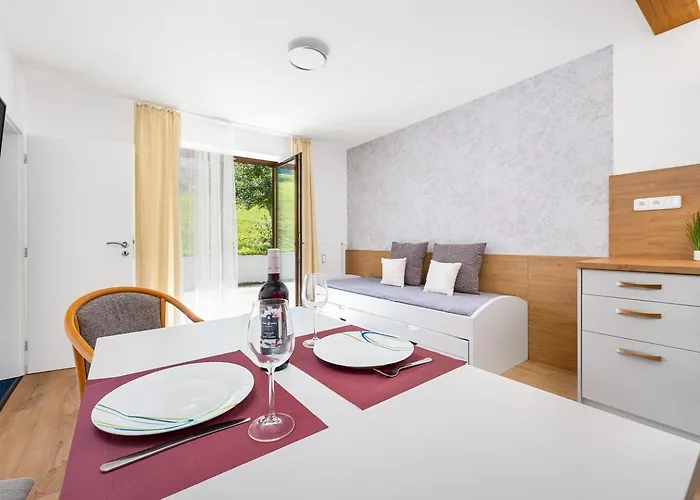 Mitterdorf 아파트 *